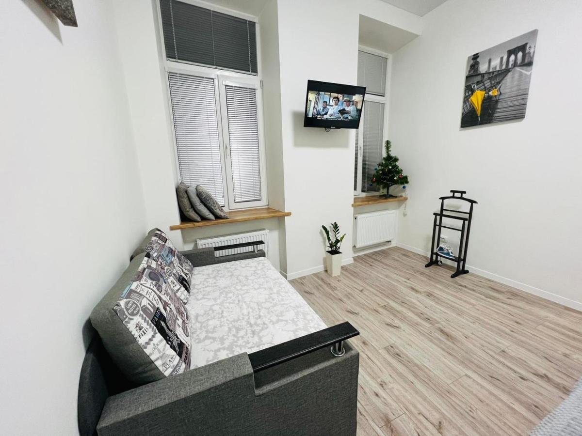 Transfer Apartament І.Franka 59 Lviv Exterior photo