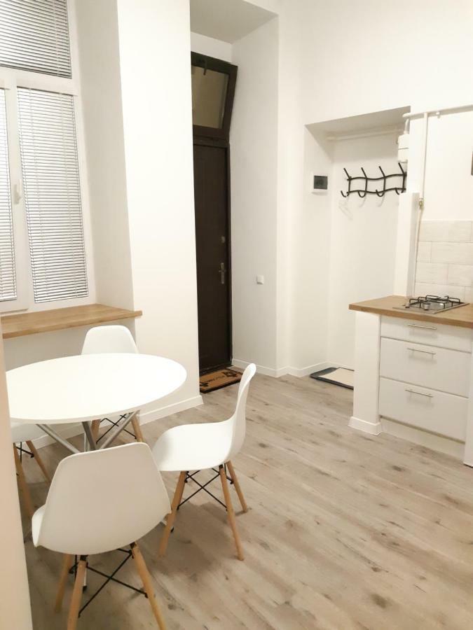 Transfer Apartament І.Franka 59 Lviv Exterior photo
