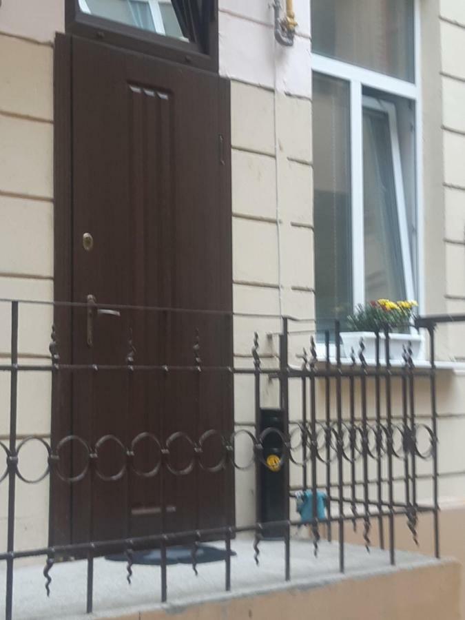 Transfer Apartament І.Franka 59 Lviv Exterior photo